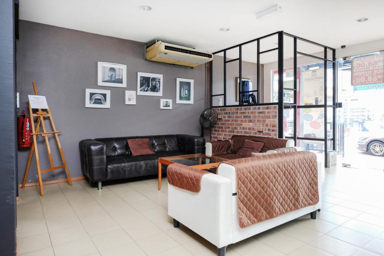 Oyo 559 Aslah Boutique Hotel Kota Bahru Luaran gambar