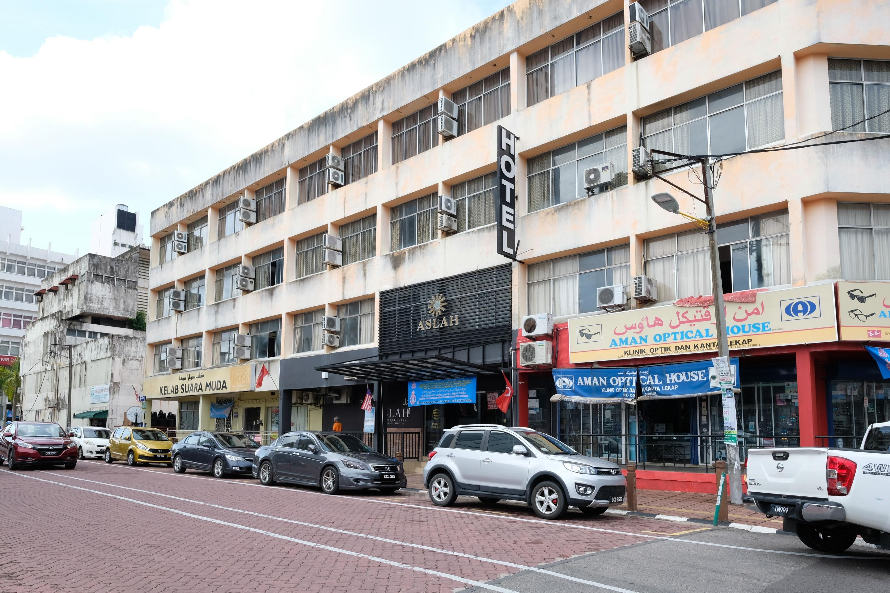 Oyo 559 Aslah Boutique Hotel Kota Bahru Luaran gambar